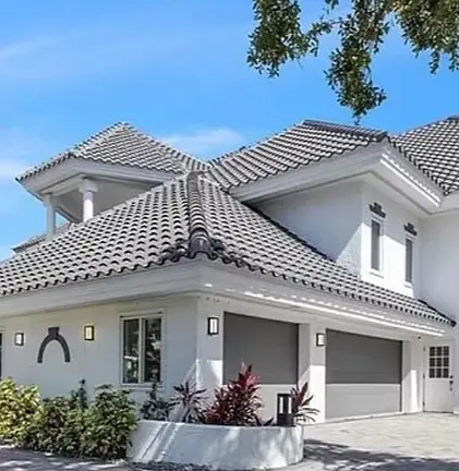 Florida custom home exterior completed by Bethel Construction Services